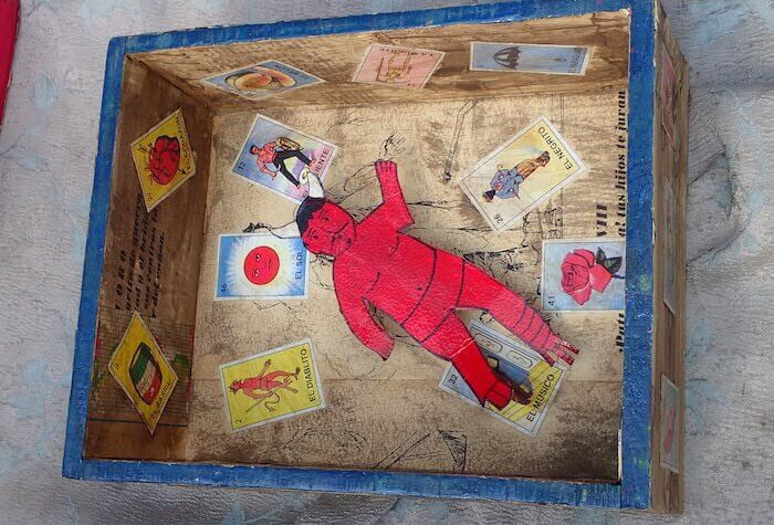 メキシコ絵画 メキシコの絵馬！愉快な風刺画「エクスボト（レタブロ）」の魅力