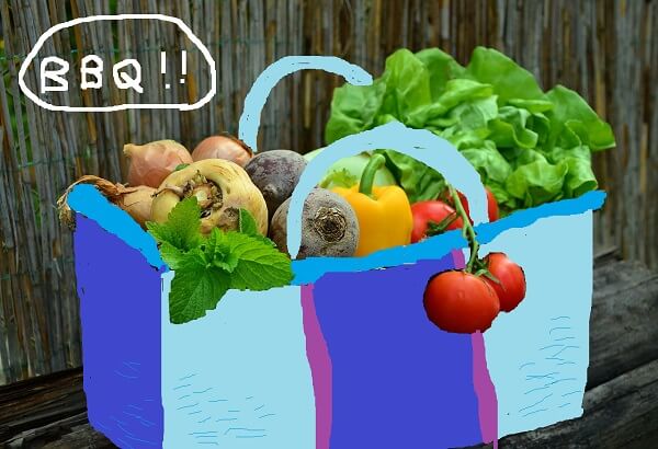 野菜をたっぷり詰め込んだかご