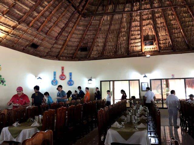 ツアーのランチ