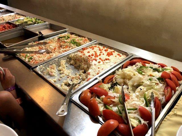ツアーのランチ