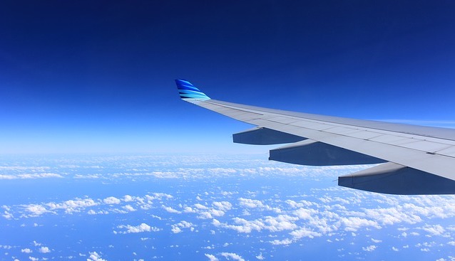 飛行機の羽根
