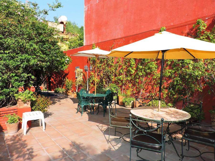 Hospedaje Colibri & Hotel