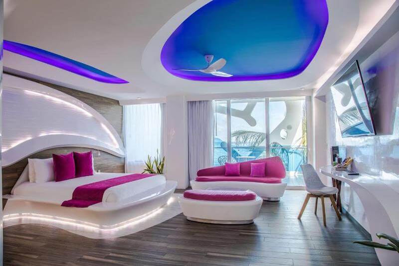 Ikonik The Carmen Hotelの部屋